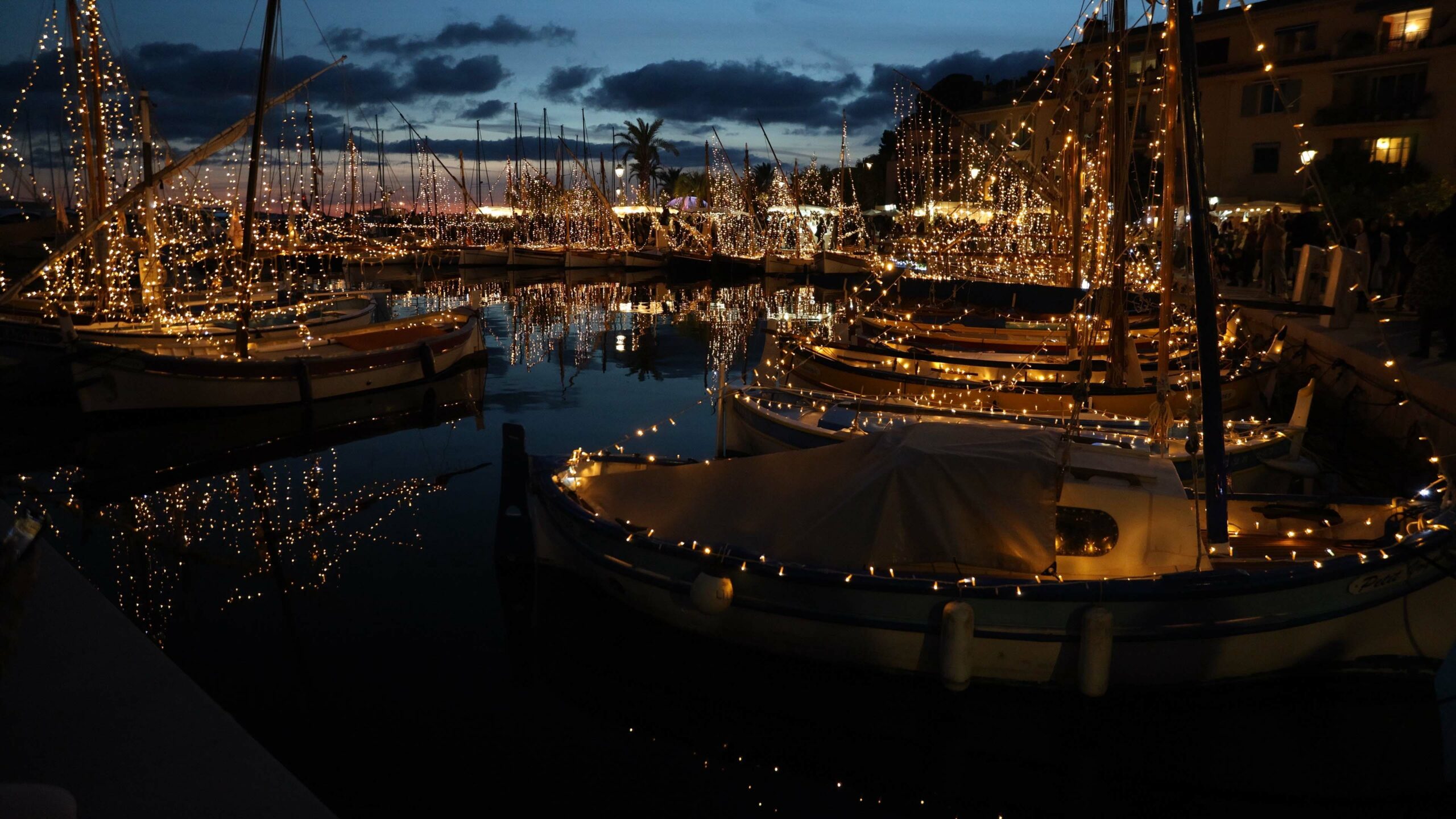Sanary-sur-Mer | Ambiance magique & décorations de Noël